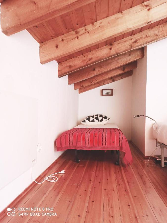 Homestay Attic Private Bedroom Aljezur Exteriér fotografie